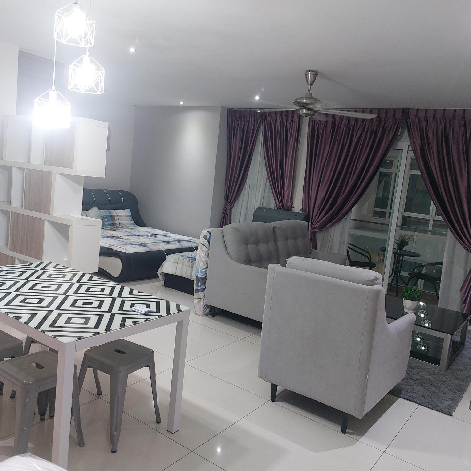 Ferienwohnung Ksl City Mall D'Esplanade By Summer Johor Bahru Zimmer foto